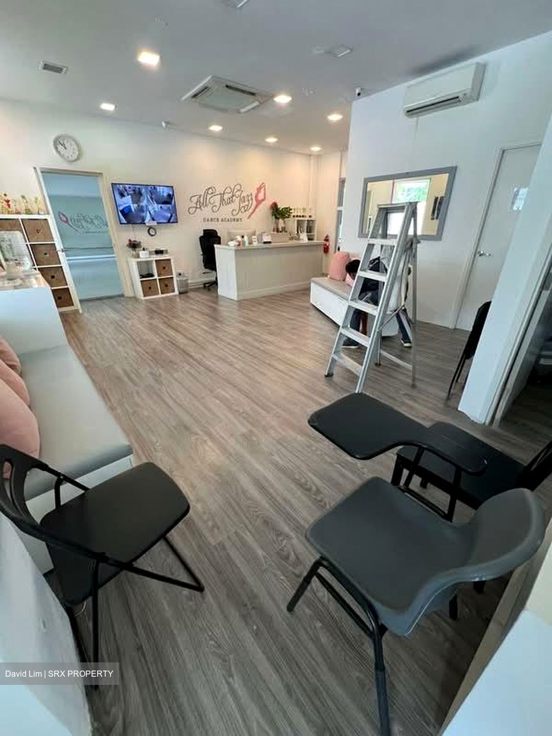 10 Winstedt Road (D9), Office #534781201